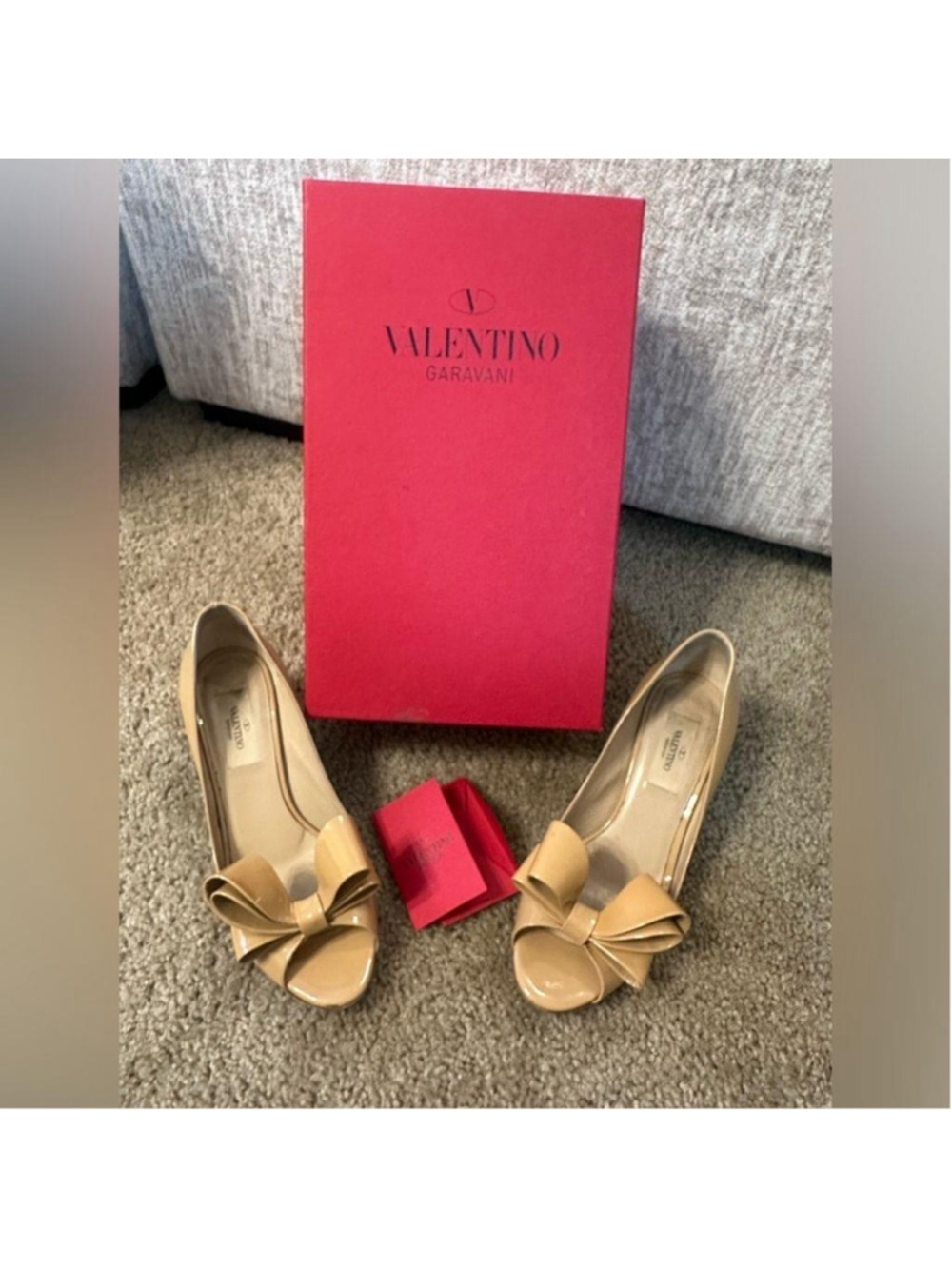 Valentino Nude Patent Open Toe Bow Heels - Picture 12 of 13